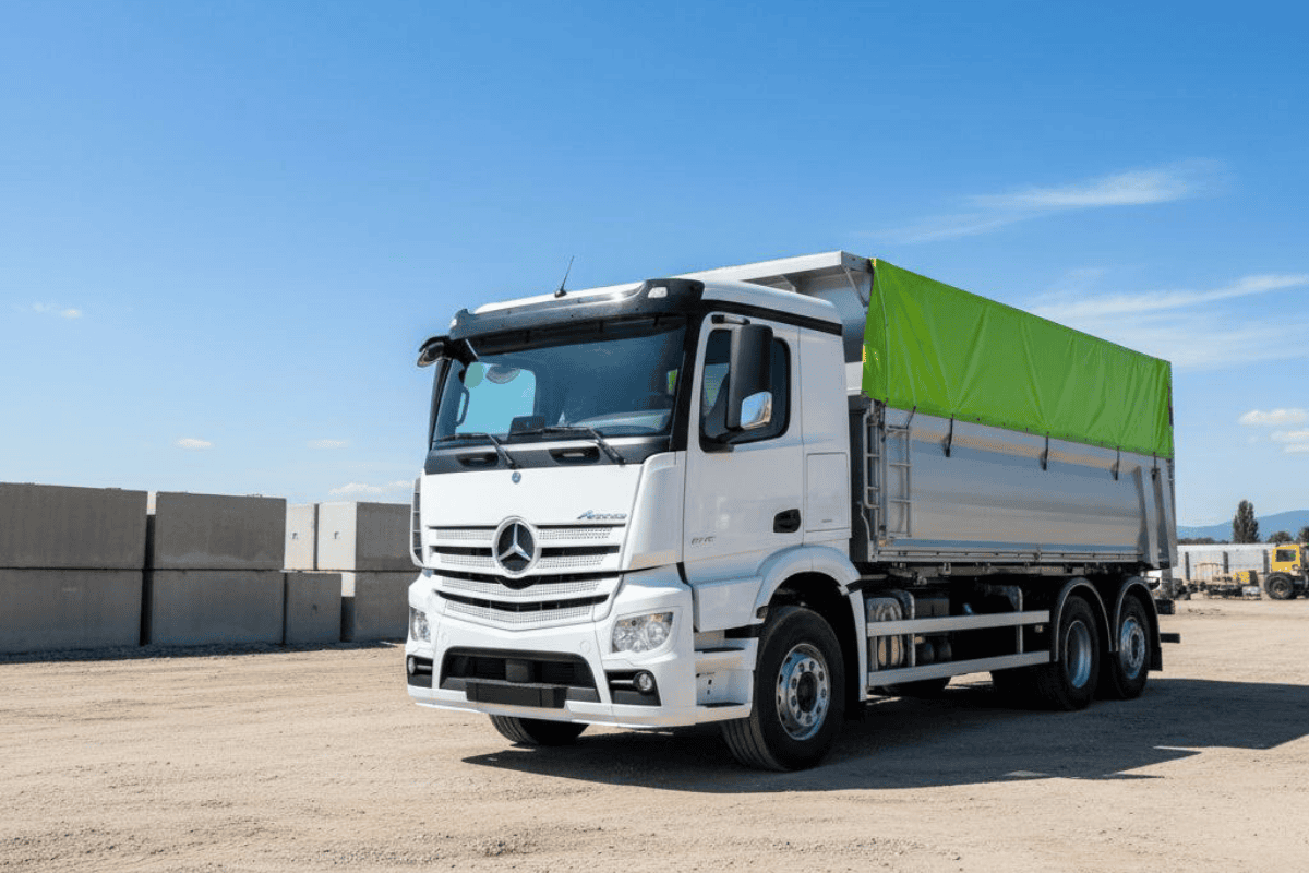 Solution complète de structure et bâche pour camion